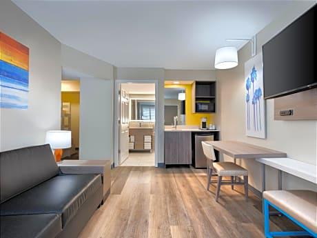 Holiday Inn Resort Orlando Suites - Waterpark, an IHG Hotel hotel hero
