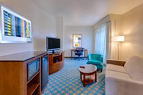 Fairfield Inn & Suites by Marriott San Francisco Airport hotel detail image 2