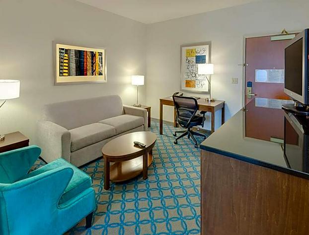 Fairfield Inn & Suites by Marriott San Francisco Airport hotel detail image 4