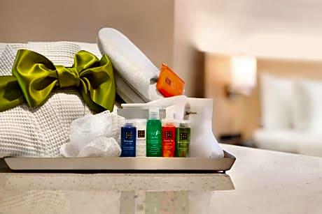 Radisson Hotel Charlotte Airport hotel hero