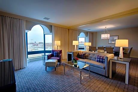 The Royal Sonesta Harbor Court Baltimore hotel detail image 3