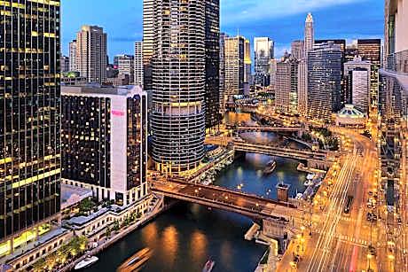 The Westin Chicago River North hotel hero