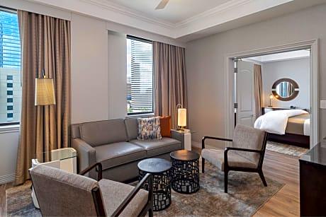 The Westin Houston Downtown hotel hero