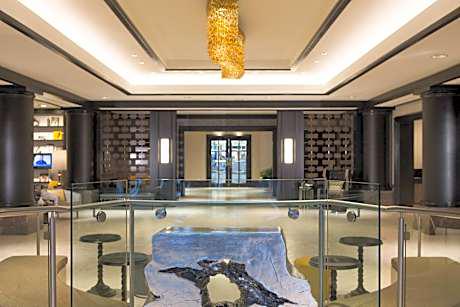 Renaissance Baltimore Harborplace Hotel hotel detail image 3