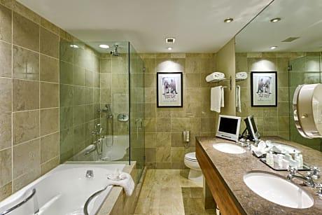 Hotel Teatro hotel hero