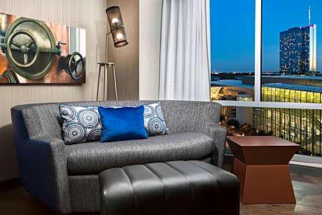 Courtyard by Marriott Austin Downtown/Convention Center hotel hero