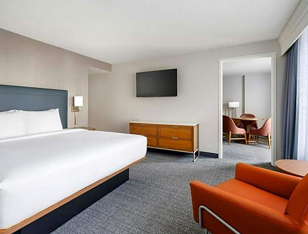 Courtyard by Marriott Atlanta Buckhead hotel detail image 1