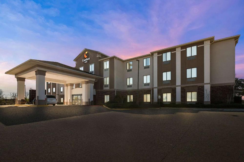 Comfort Inn New Orleans Airport South hotel hero