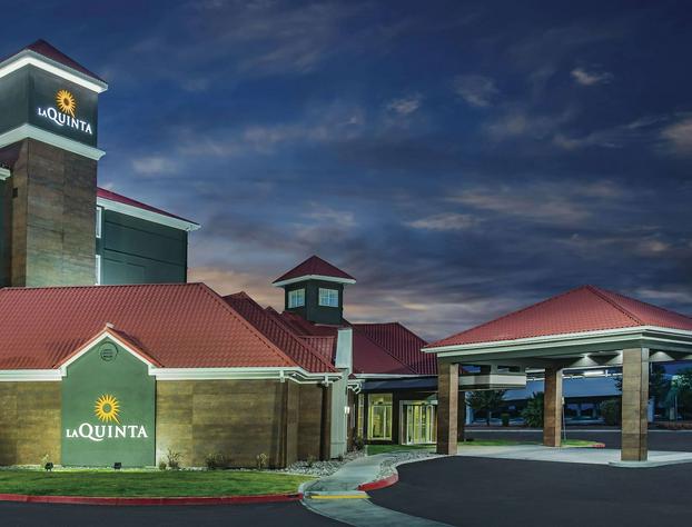La Quinta Inn & Suites by Wyndham Las Vegas Summerlin Tech hotel detail image 1