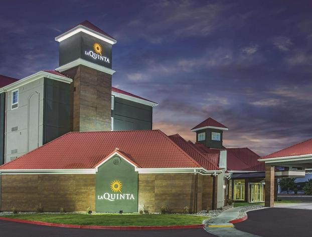 La Quinta Inn & Suites by Wyndham Las Vegas Summerlin Tech hotel detail image 2
