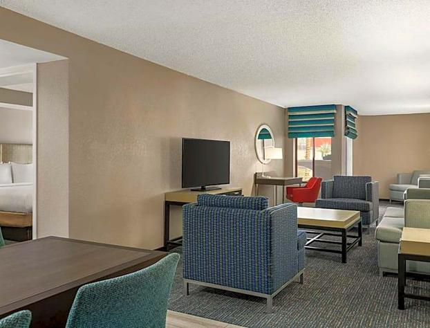 Hampton Inn Tropicana hotel detail image 1