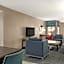 Hampton Inn Tropicana hotel detail image 2