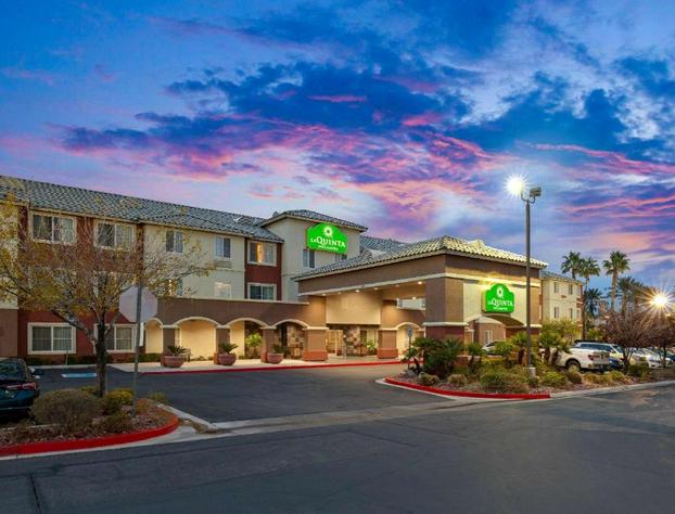 La Quinta Inn & Suites by Wyndham Las Vegas Red Rock hotel detail image 1
