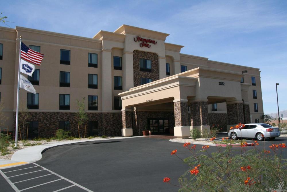 Hampton Inn Las Vegas North Speedway hotel hero