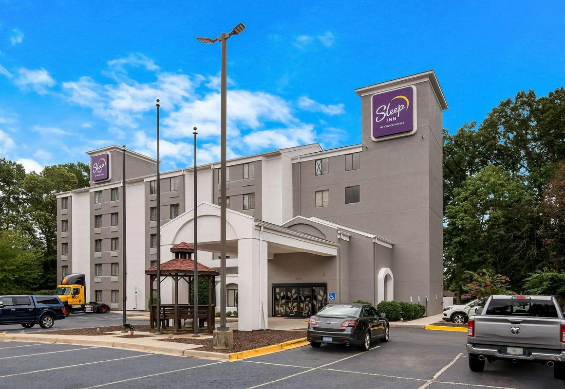 Sleep Inn Northlake hotel hero