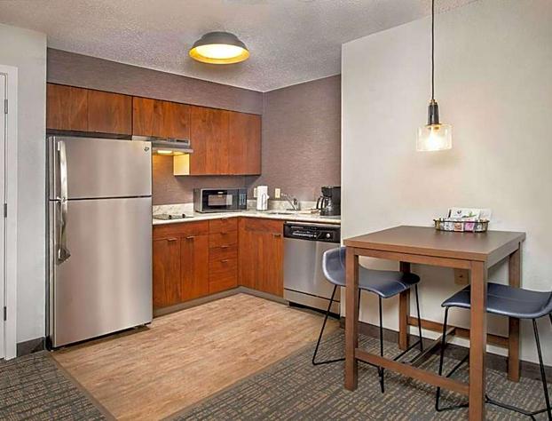 Sonesta ES Suites Baltimore BWI Airport hotel detail image 4