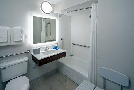 Holiday Inn Express Orlando International Airport, an IHG Hotel hotel hero