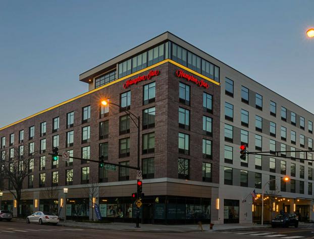 Hampton Inn Chicago North-Loyola Station hotel detail image 4
