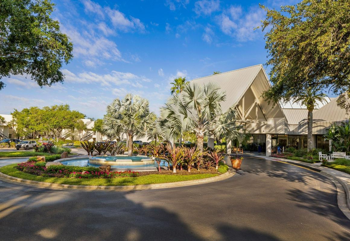 Marriott's Sabal Palms hotel hero