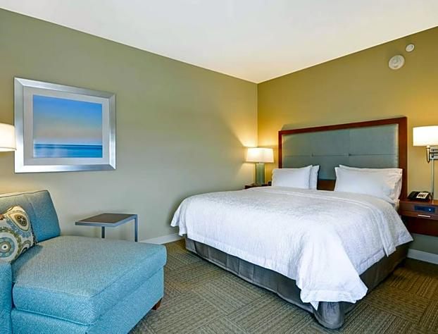 Hampton Inn & Suites Charleston Airport hotel detail image 1