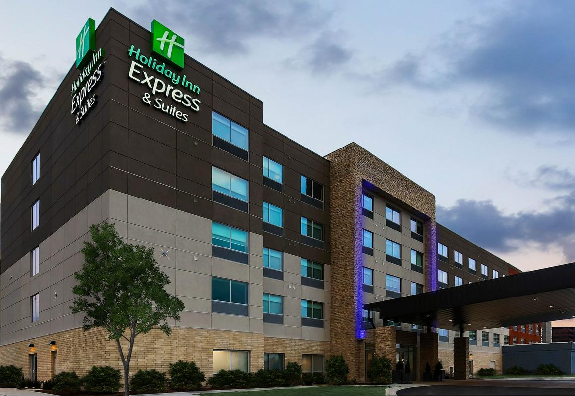 Holiday Inn Express & Suites Chicago O'Hare Airport, an IHG Hotel hotel hero