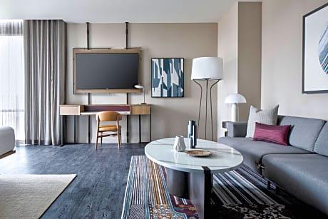 Marriott Dallas Uptown hotel detail image 3
