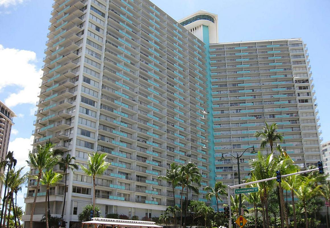 Ilikai Lite hotel hero