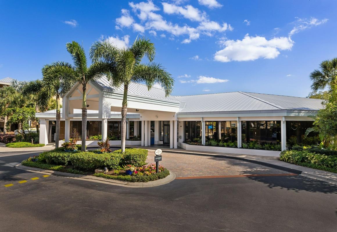 Marriott's Royal Palms hotel hero