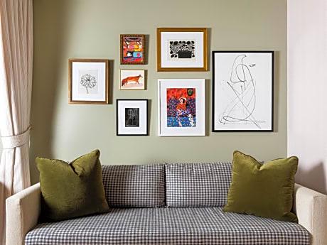 Palihouse Hyde Park Village hotel detail image 3