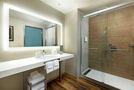 AC by Marriott Hotel Honolulu hotel detail image 3